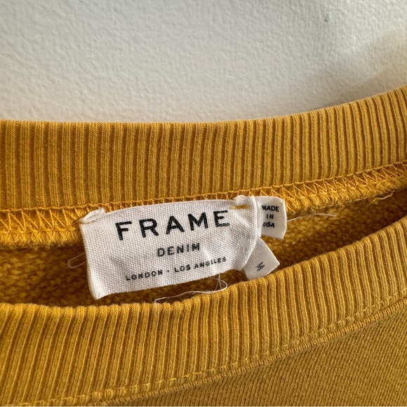 Frame Sweatshirt - Picture 3 of 4